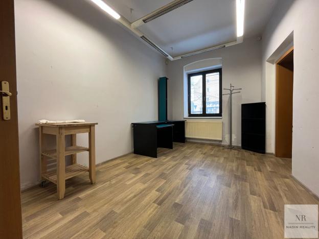 Prodej bytu 4+1, Karlovy Vary, Závodu míru, 125 m2