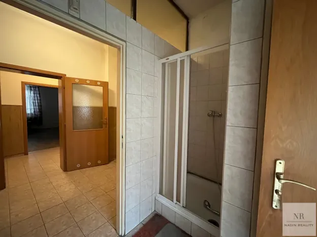 Prodej bytu 4+1, Karlovy Vary, Závodu míru, 125 m2