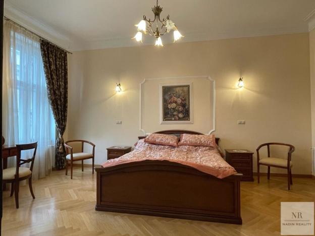 Prodej bytu 3+1, Praha - Smíchov, Petřínská, 102 m2