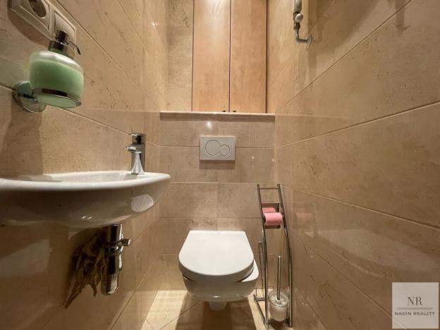 Prodej bytu 3+1, Praha - Smíchov, Petřínská, 102 m2