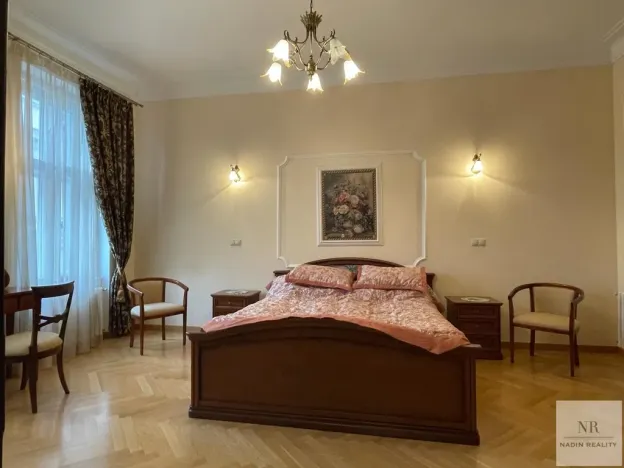 Prodej bytu 3+1, Praha - Smíchov, Petřínská, 102 m2