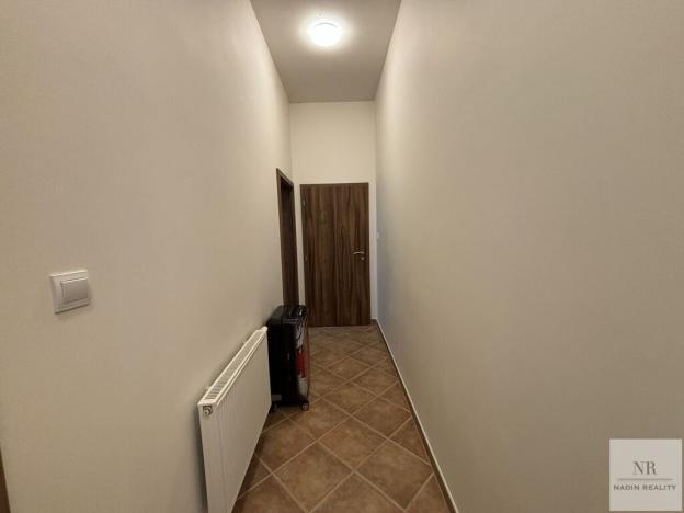 Prodej rodinného domu, Nová Role - Mezirolí, 348 m2