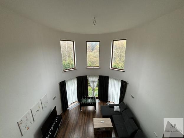 Prodej rodinného domu, Nová Role - Mezirolí, 348 m2