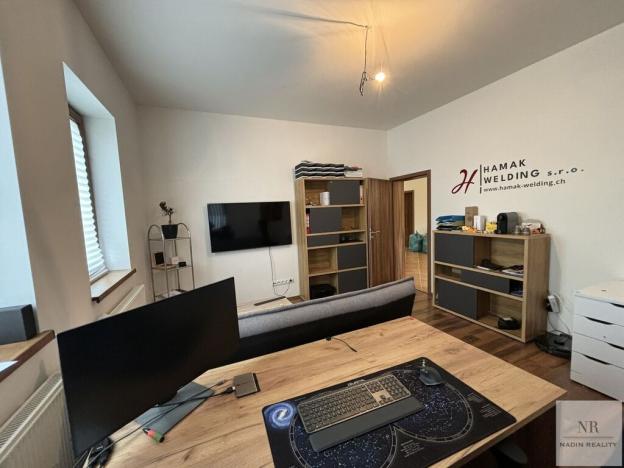 Prodej rodinného domu, Nová Role - Mezirolí, 348 m2