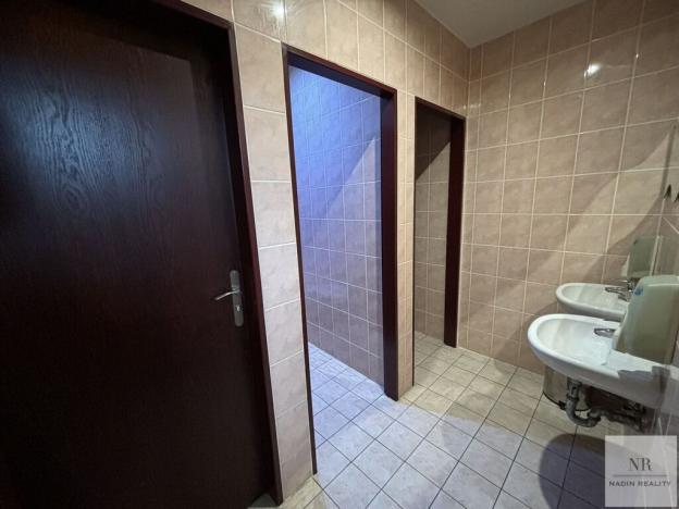 Prodej ubytování, Karlovy Vary, Západní, 2600 m2