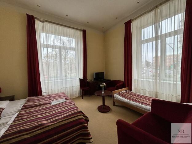 Prodej ubytování, Karlovy Vary, Západní, 2600 m2