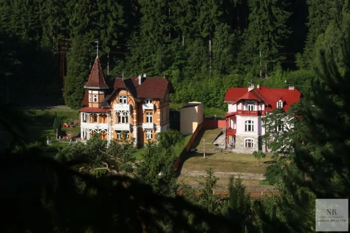 Prodej vily, Karlovy Vary, K Přehradě, 350 m2