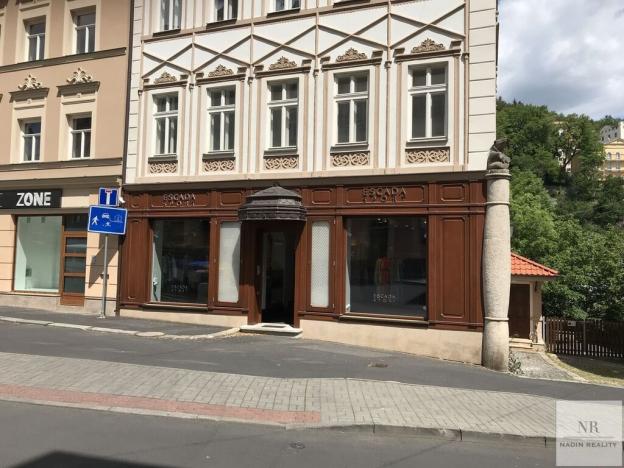 Prodej obchodního prostoru, Karlovy Vary, Zámecký vrch, 150 m2