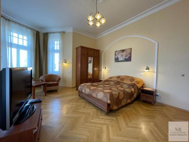 Prodej bytu 4+1, Karlovy Vary, Krále Jiřího, 130 m2