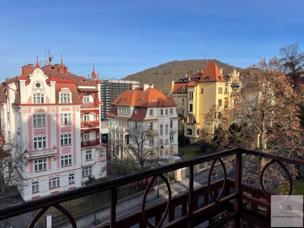 Prodej bytu 4+1, Karlovy Vary, Krále Jiřího, 130 m2