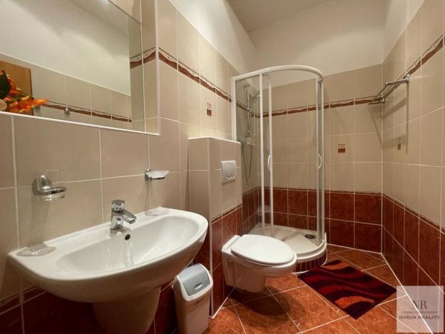 Prodej bytu 4+1, Karlovy Vary, Krále Jiřího, 130 m2