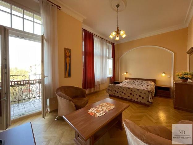 Prodej bytu 4+1, Karlovy Vary, Krále Jiřího, 130 m2