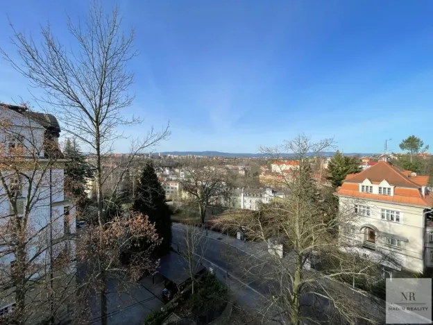 Prodej bytu 4+1, Karlovy Vary, Krále Jiřího, 130 m2