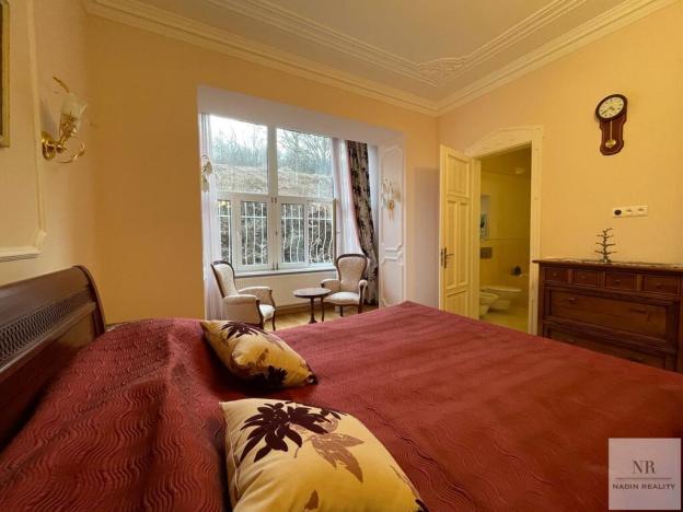 Prodej bytu 3+1, Karlovy Vary, Krále Jiřího, 109 m2