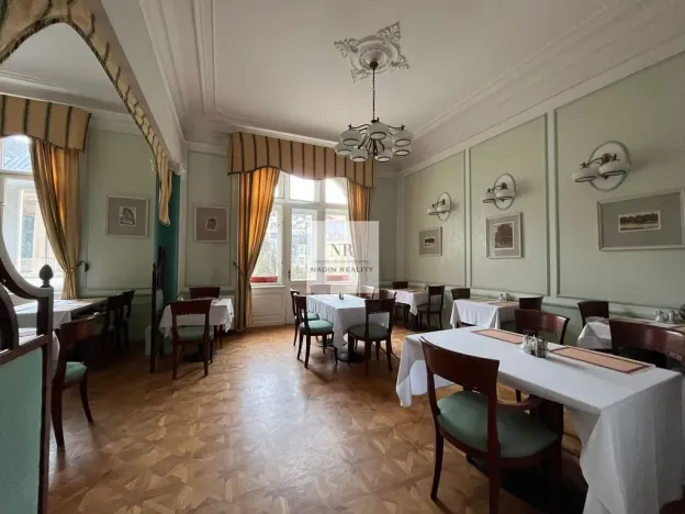Prodej ubytování, Karlovy Vary, Tržiště, 1313 m2
