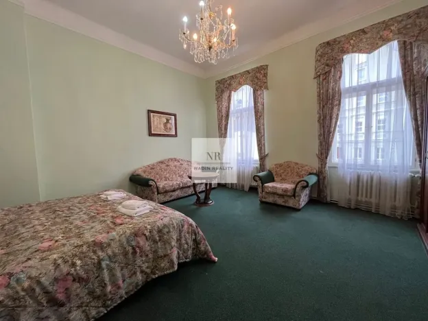 Prodej ubytování, Karlovy Vary, Tržiště, 1313 m2