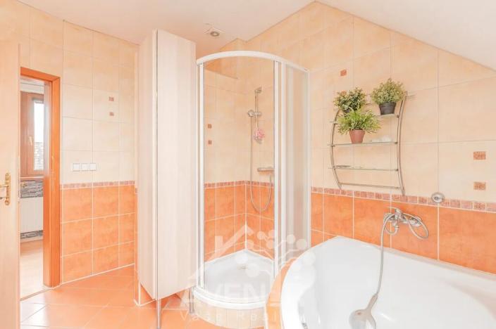 Prodej komerční nemovitosti, Valašská Polanka, 415 m2