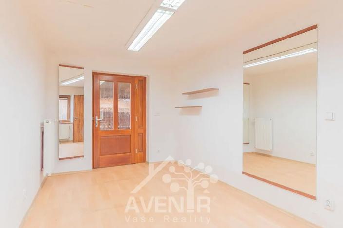 Prodej komerční nemovitosti, Valašská Polanka, 415 m2