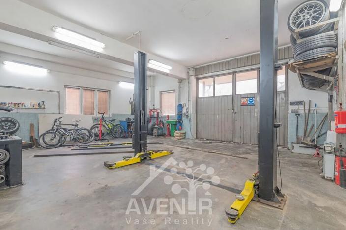 Prodej komerční nemovitosti, Valašská Polanka, 415 m2