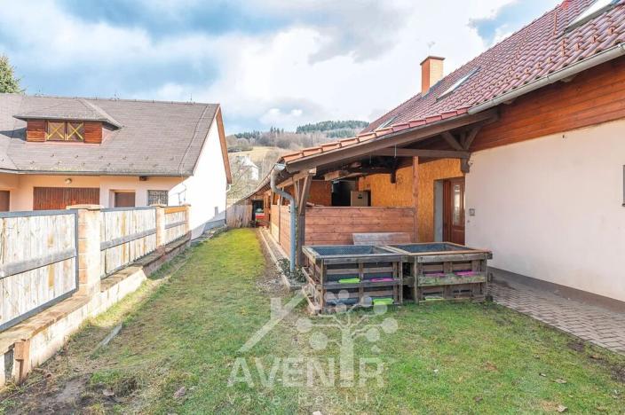 Prodej komerční nemovitosti, Valašská Polanka, 415 m2