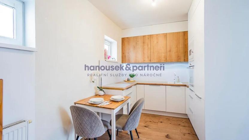 Prodej bytu 3+kk, Pardubice, Ke Kobelnici, 71 m2