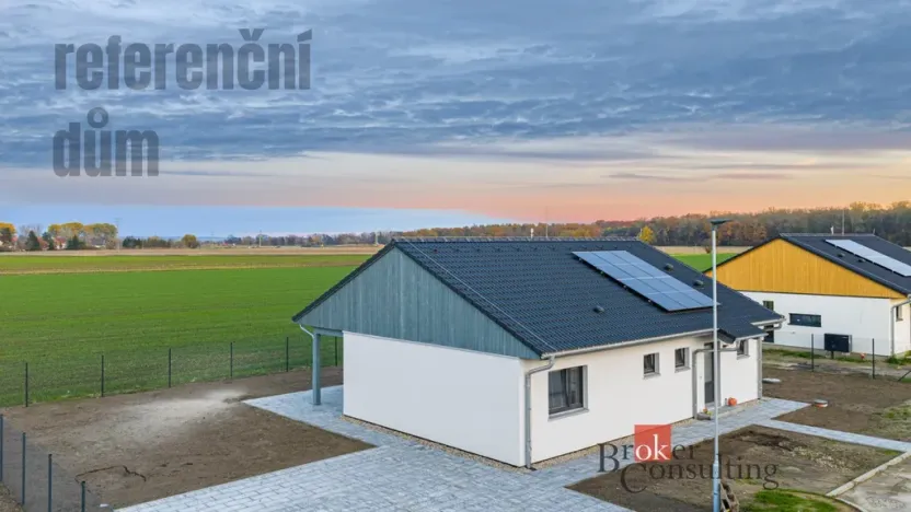 Prodej rodinného domu, Sezemice - Počaply, 90 m2