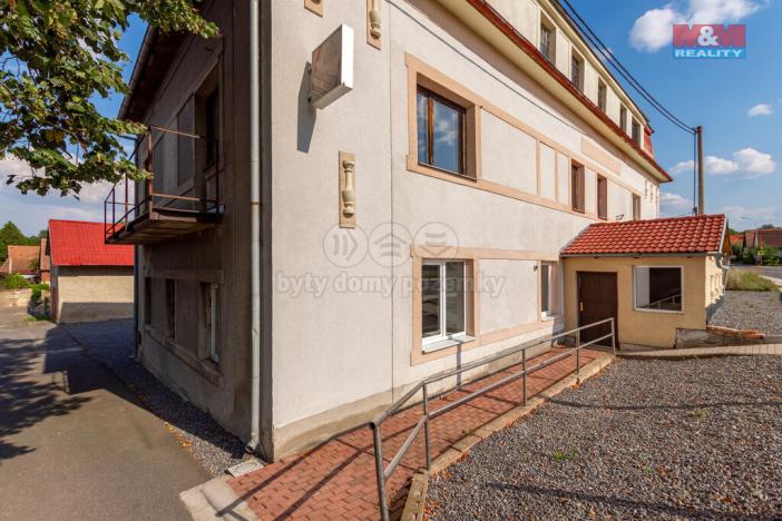 Prodej restaurace, Chrast - Podlažice, 631 m2