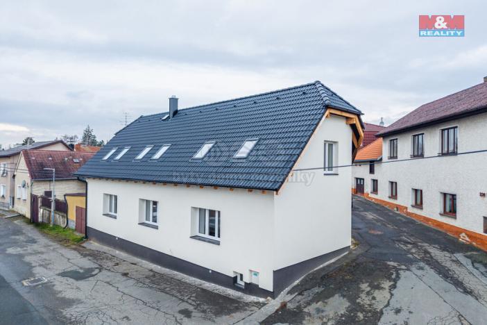 Pronájem bytu 3+kk, Sedlčany, Nademlýnská, 90 m2