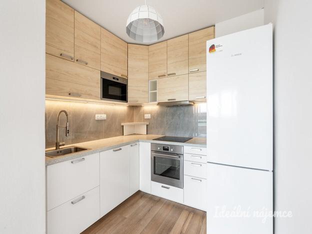 Pronájem bytu 3+kk, Praha - Bohnice, Vratislavská, 56 m2