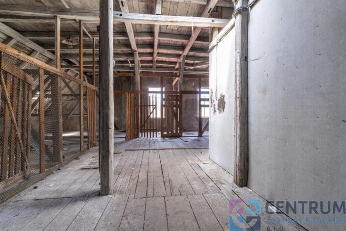 Prodej kanceláře, Jablonec nad Nisou, Podhorská, 1578 m2