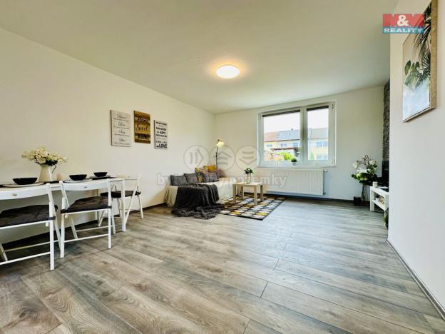 Prodej rodinného domu, Hevlín, 94 m2
