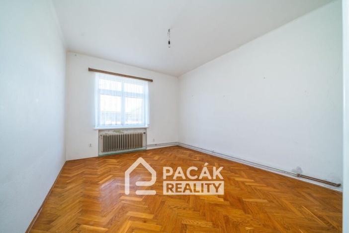 Prodej rodinného domu, Tršice, 1000 m2