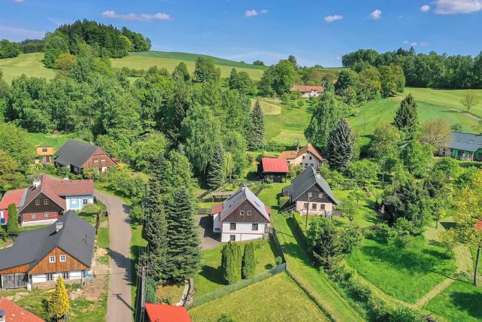 Prodej rodinného domu, Janov, 250 m2