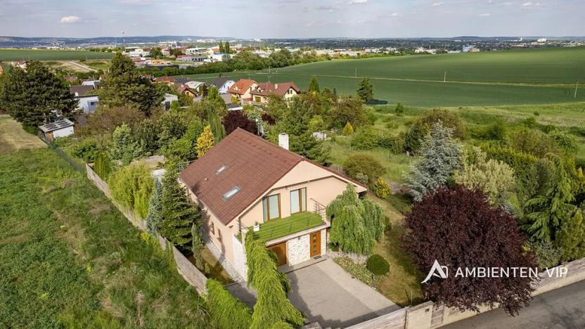 Prodej rodinného domu, Moravany, 271 m2