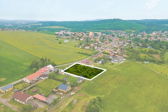 Prodej pozemku pro bydlení, Komárov, 4052 m2
