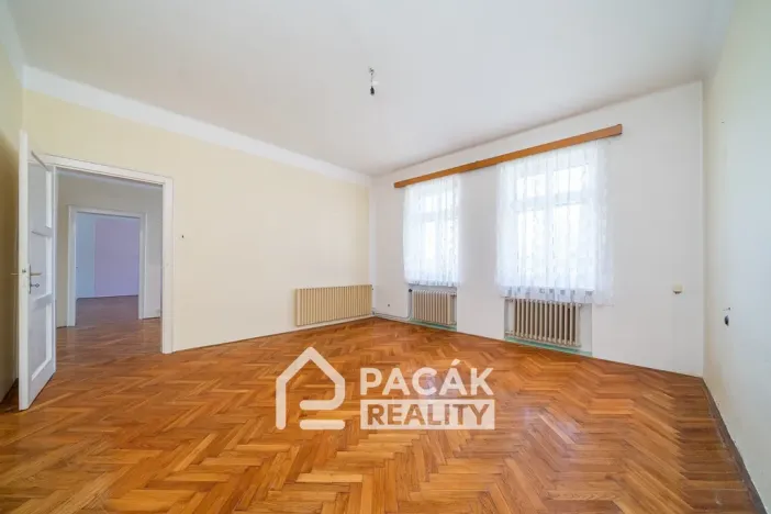 Prodej výrobních prostor, Tršice, 1000 m2