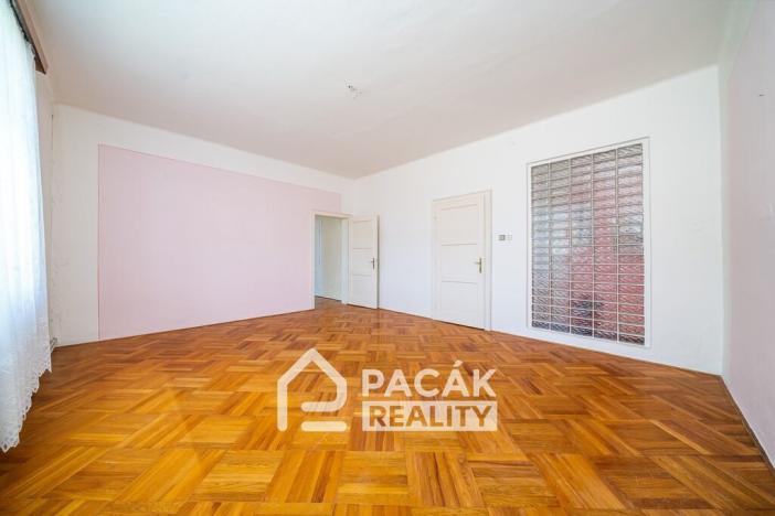 Prodej pozemku pro bydlení, Tršice, 4659 m2