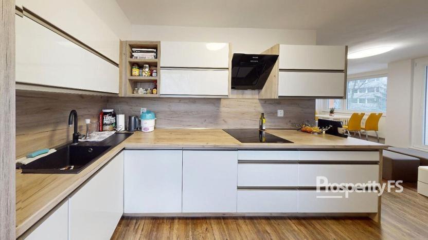 Pronájem bytu 3+1, Kladno, Na vyhaslém, 75 m2