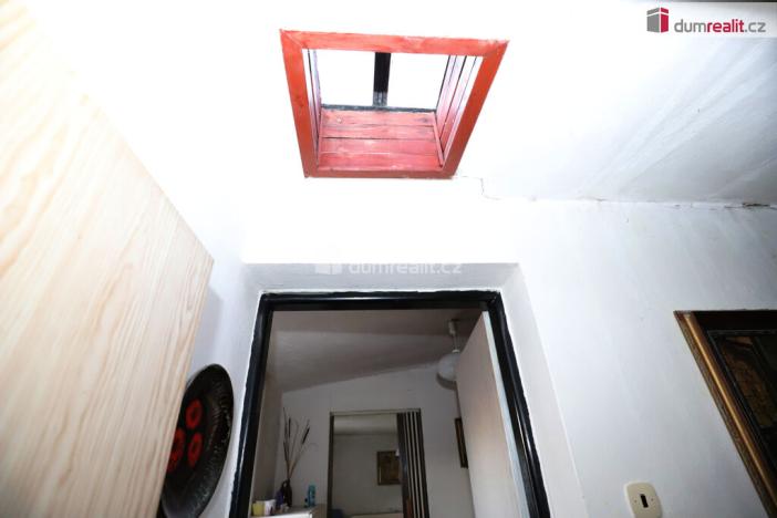 Prodej rodinného domu, Praha - Kbely, Holenická, 60 m2