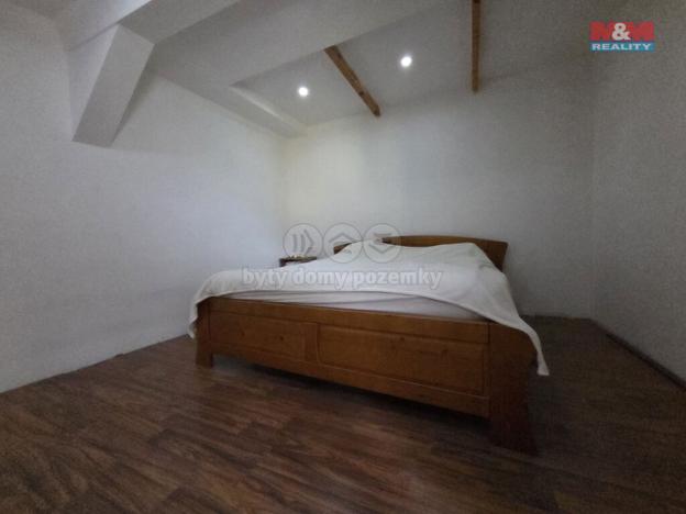 Prodej rodinného domu, Městec Králové, Žižkova, 288 m2