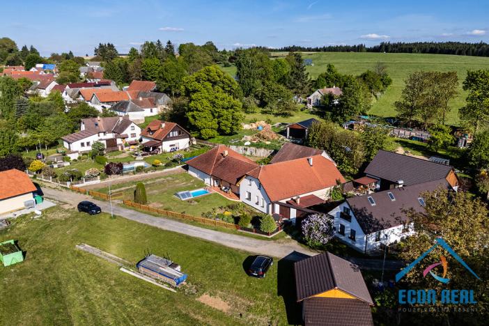 Prodej rodinného domu, Černovice - Svatava, 140 m2