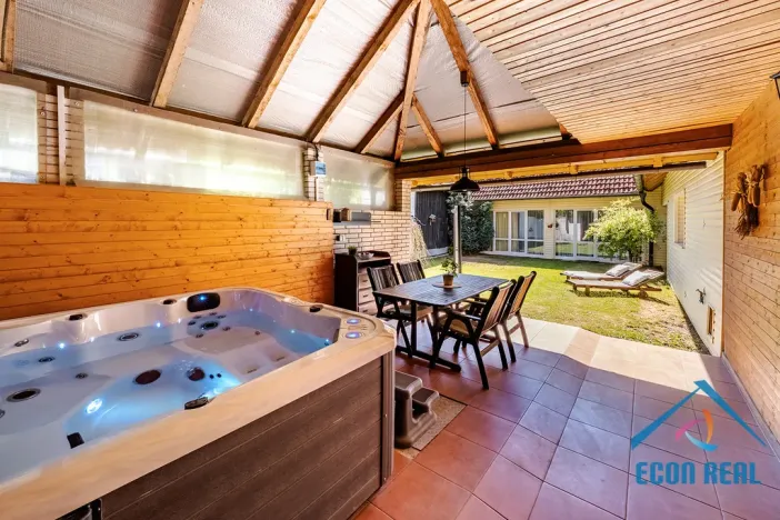 Prodej rodinného domu, Černovice - Svatava, 140 m2