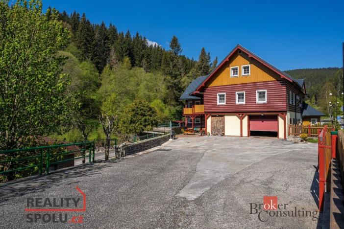 Prodej ubytování, Malá Úpa - Dolní Malá Úpa, 526 m2