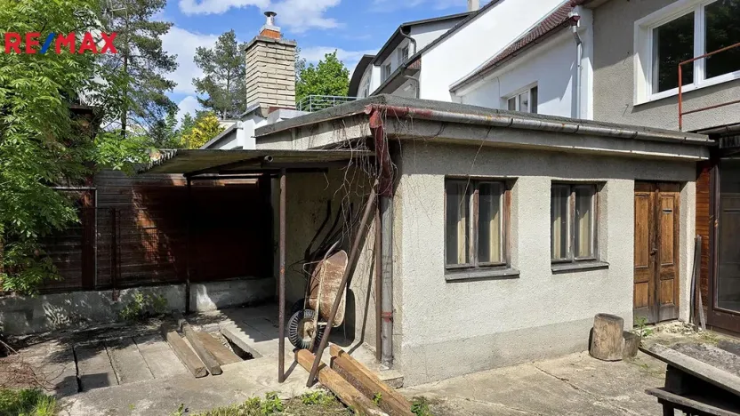 Prodej rodinného domu, Třebíč - Stařečka, Na Potoce, 240 m2