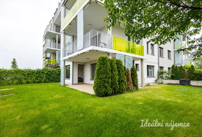 Pronájem bytu 3+kk, Praha - Dolní Chabry, Poštova, 83 m2