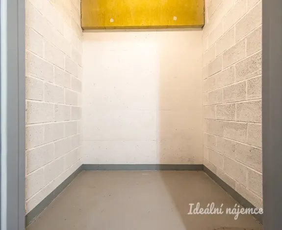 Pronájem bytu 3+kk, Praha - Dolní Chabry, Poštova, 83 m2