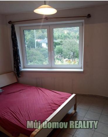 Pronájem bytu 2+1, Praha - Radotín, K cementárně, 45 m2