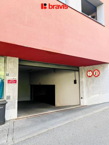 Pronájem garáže, Brno, Jaroslava Foglara, 13 m2