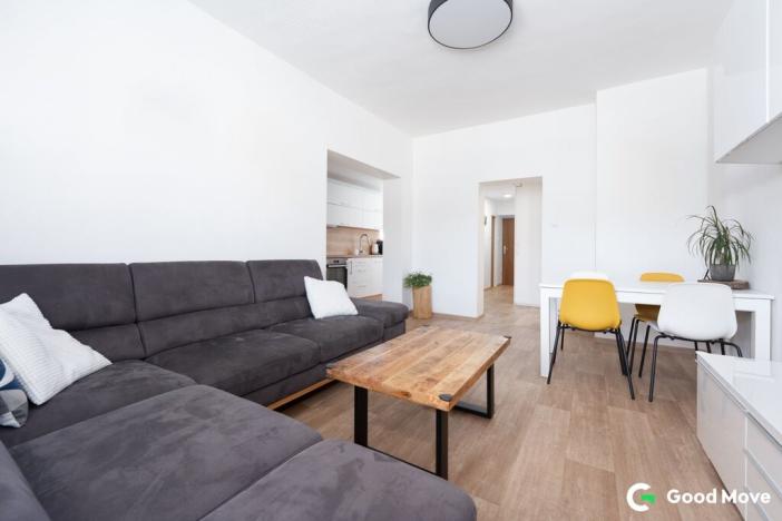 Prodej bytu 3+1, Zlín - Louky, 80 m2