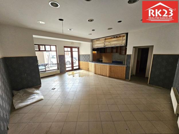 Pronájem obchodního prostoru, Mariánské Lázně, Hlavní třída, 57 m2